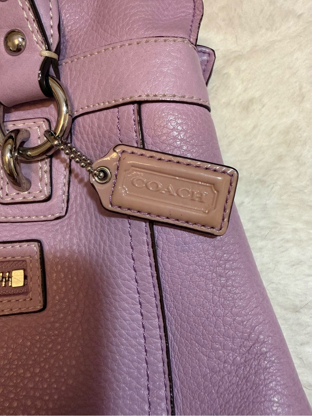 Authentic Coach Penelope Bag Lavender Pebbled Leather w/Silver Hardware Perfect - Picture 4 of 15